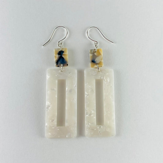 White Pearl Rectangle